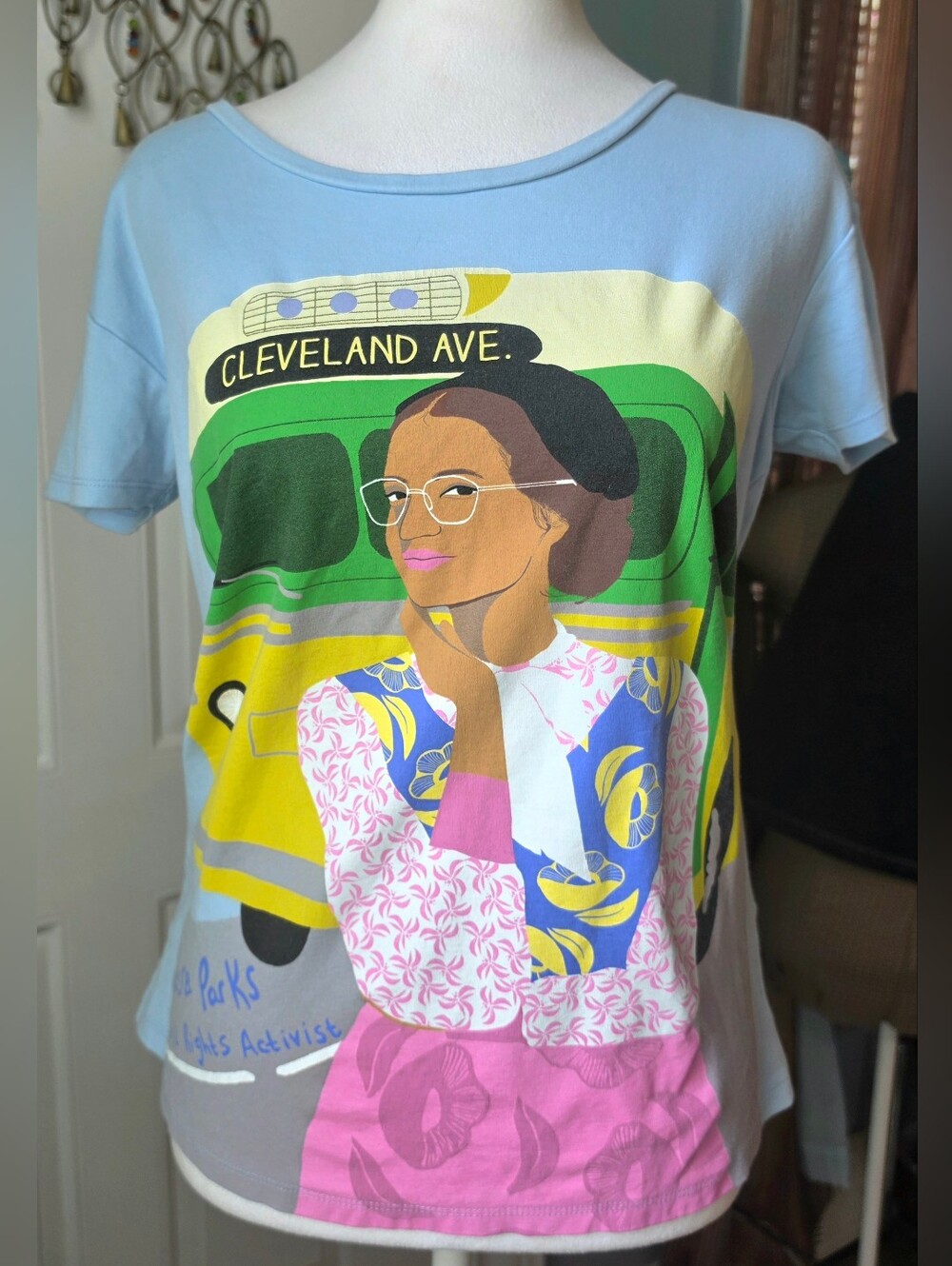 Piccolina Rosa Parks Trailblazer Graphic Tee Womens M Light Blue Multi 100% Cott